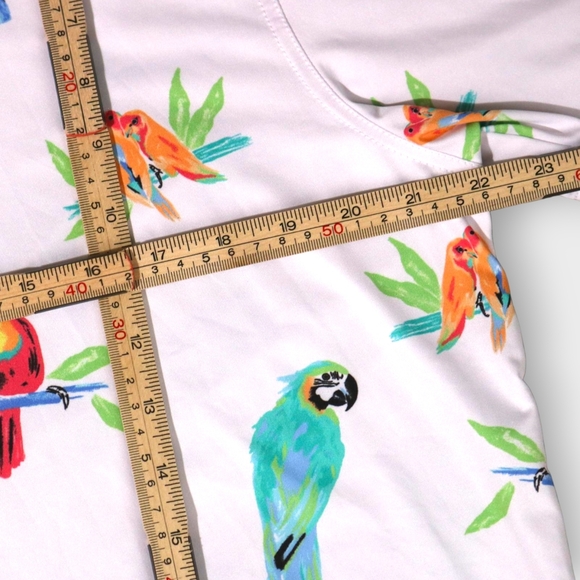 Chubbies The Birds Of Polodise Performance Polo Shirt Medium White Parrot Toucan - Picture 5 of 8